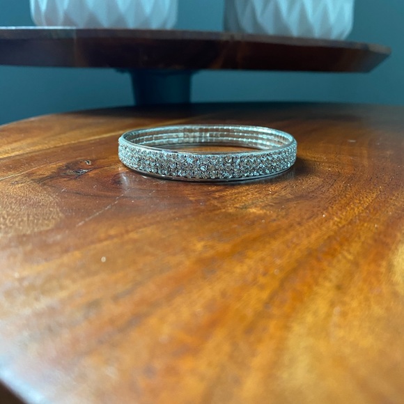 BOGO Silver Rhinestone Bangle - Picture 4 of 5